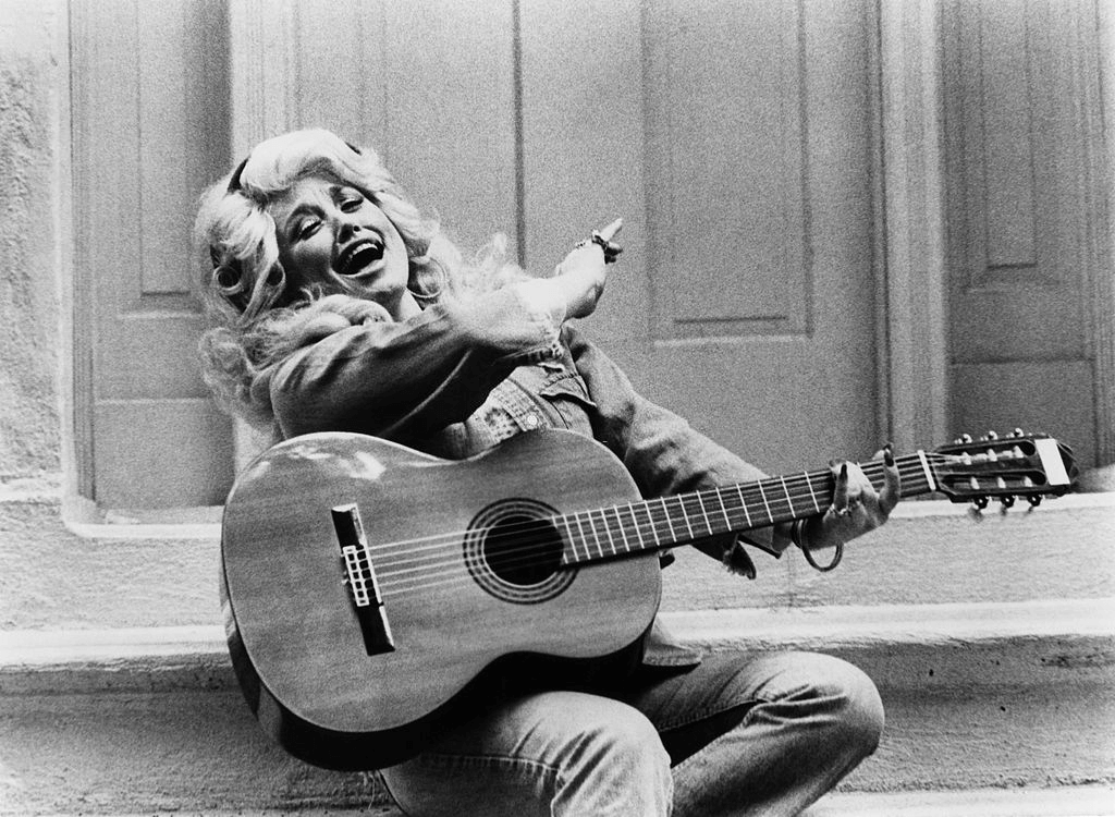 Dolly Parton Early Life
