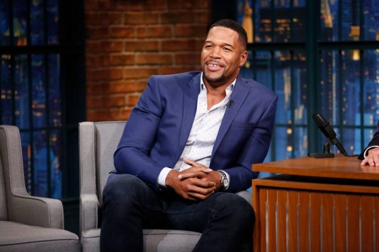 Michael Strahan Net Worth, Age, Height, Weight, Awards & Achievements