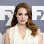 Elizabeth Gillies Measurements