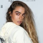 Sommer Ray Measurements